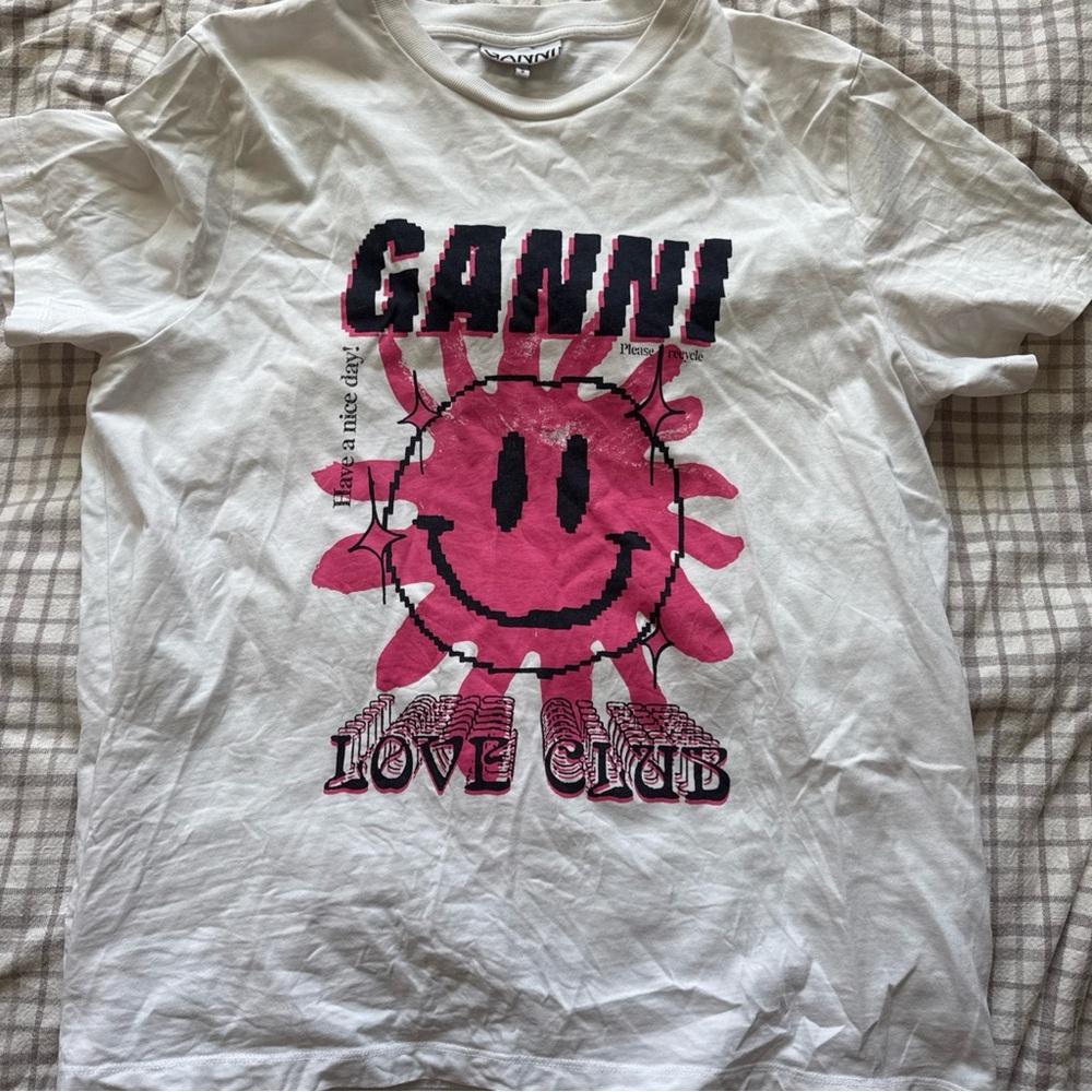 Ganni t shirt size M